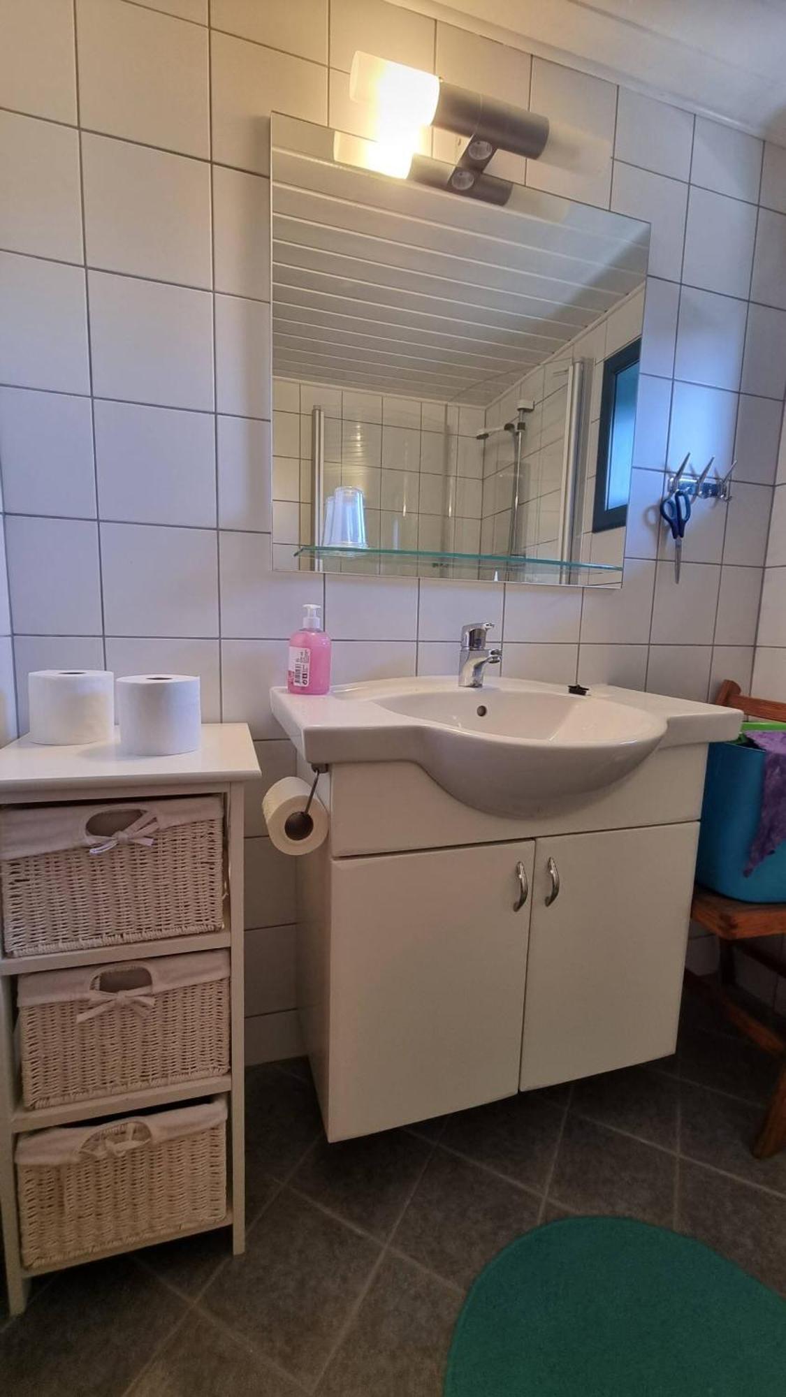 Koselig Rorbu Pa Tind Villa Sørvågen Kültér fotó